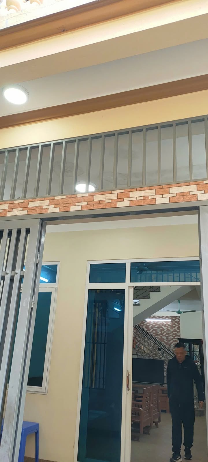 Nhà 3 tầng Ngô Quyền 70m² giá 3 tỷ - Nội thất đầy đủ, sẵn sàng ở ngay!