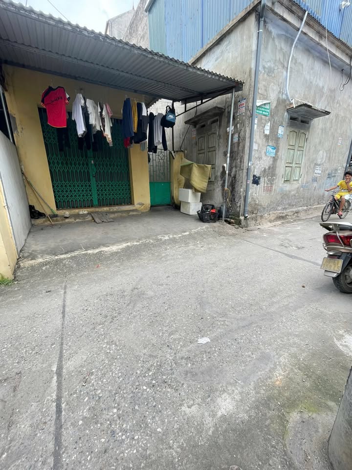 Bán đất tặng nhà trọ 4 phòng tại phường Mỹ Hào - Giá 3.5 tỷ, sẵn doanh thu hàng tháng!