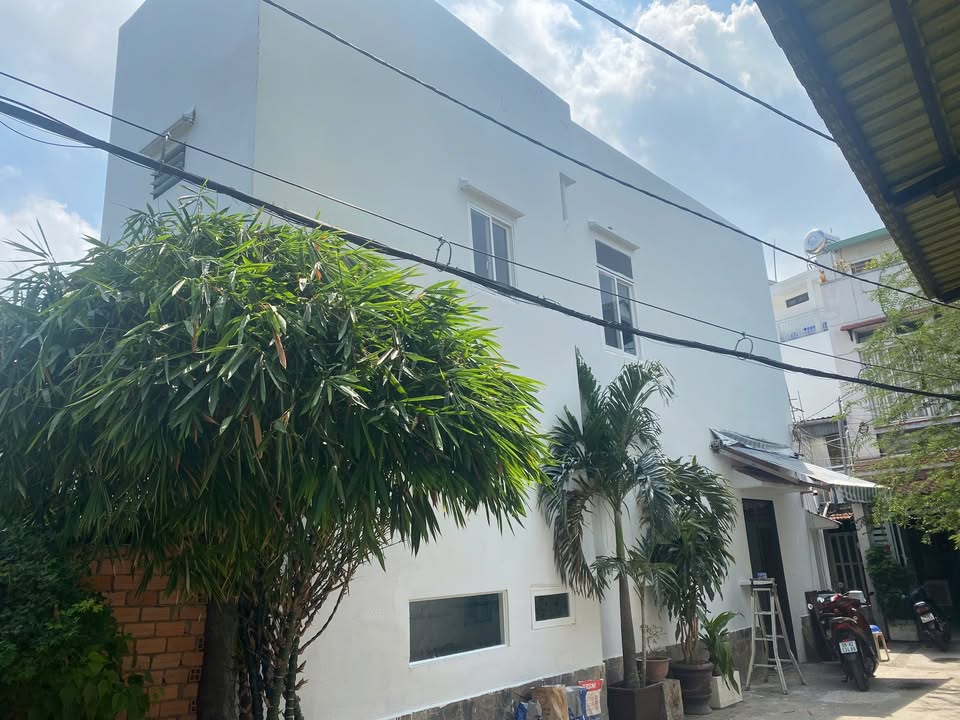 Nhà mới Tân Hóa, Quận 6, 54.75m² giá 4.56 tỷ - Hẻm xe hơi đỗ cửa!