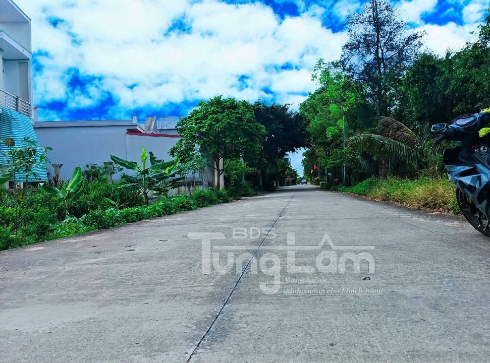 Đất nền Kim Đông 254m² giá 700 triệu - Sổ đỏ chính chủ, 2 mặt đường