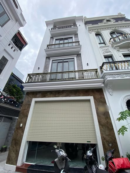 Nhà 4 tầng tại ngõ 291 Đà Nẵng 47m² giá 4.55 tỷ - Thiết kế hiện đại, sân chung rộng rãi!