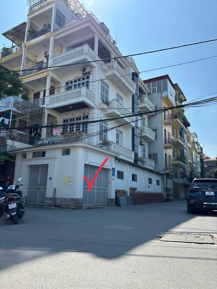 Biệt thự 3 tầng Sài Đồng 60m² giá 1 tỷ - Vị trí vàng gần Aeon Mall!