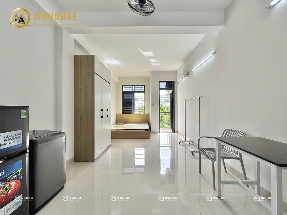 Căn hộ Studio ban công rộng 40m² tại Tân Kỳ Tân Quý - Gần AEON Tân Phú!