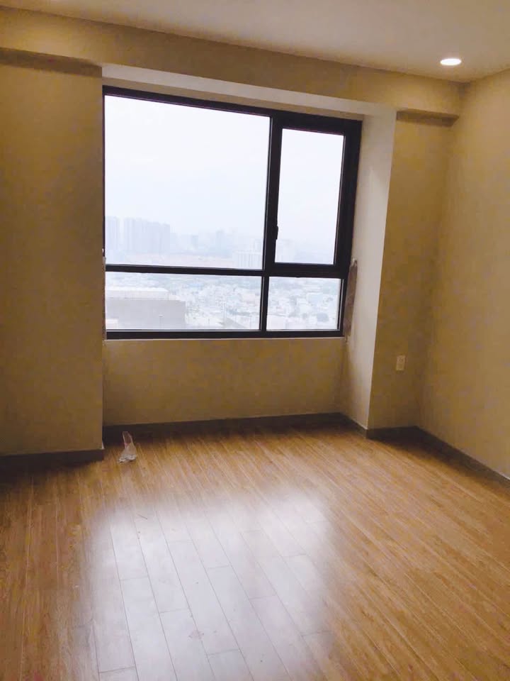 Căn hộ The Gold View quận 4 77m² giá 16 triệu - Nội thất đầy đủ, tiện ích miễn phí!