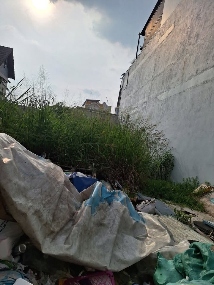 Đất nền Trường Thọ Thủ Đức 103m² giá 9 tỷ - Lô góc 3 mặt thoáng hiếm có!