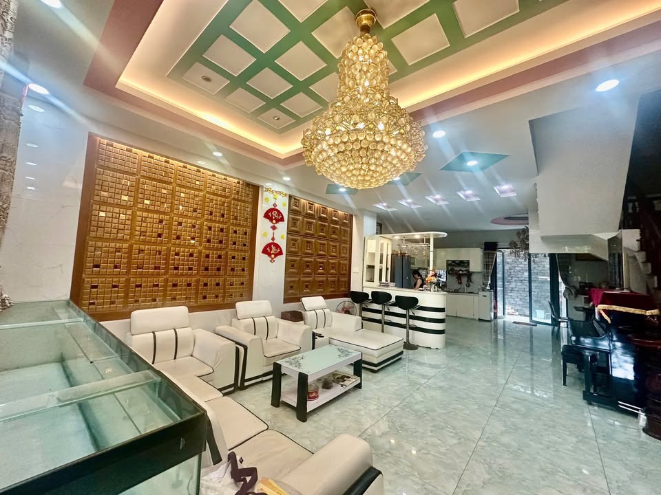 Nhà bán khu Vạn Phúc 120m² giá 29 tỷ - Chính chủ, hướng Nam