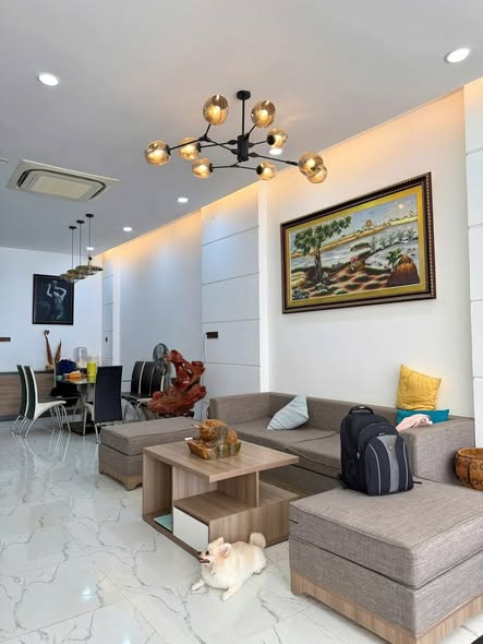 Nhà 3 tầng Vĩnh Điềm Trung 108m² giá 8.5 tỷ - Khu phố sầm uất, đầy đủ tiện ích!