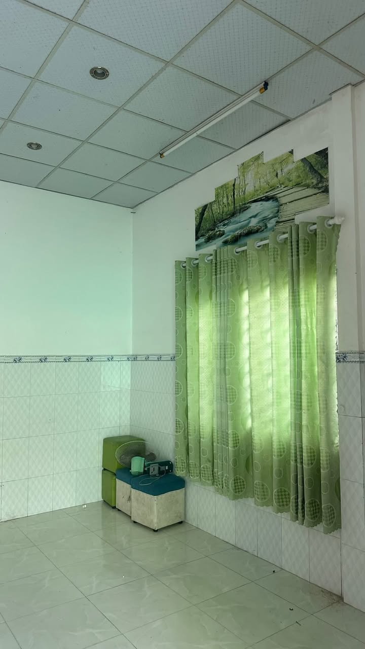 Nhà cho thuê tại Mỹ Thạnh An, Bến Tre - 2 phòng ngủ, giá 4 triệu/tháng - Gần chợ và sông