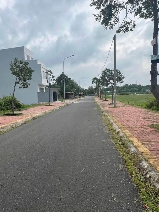 Đất thổ cư mặt tiền Lê Anh Xuân, phường Long Tâm, 87.5m² - Giá tốt chỉ 2.28 tỷ!