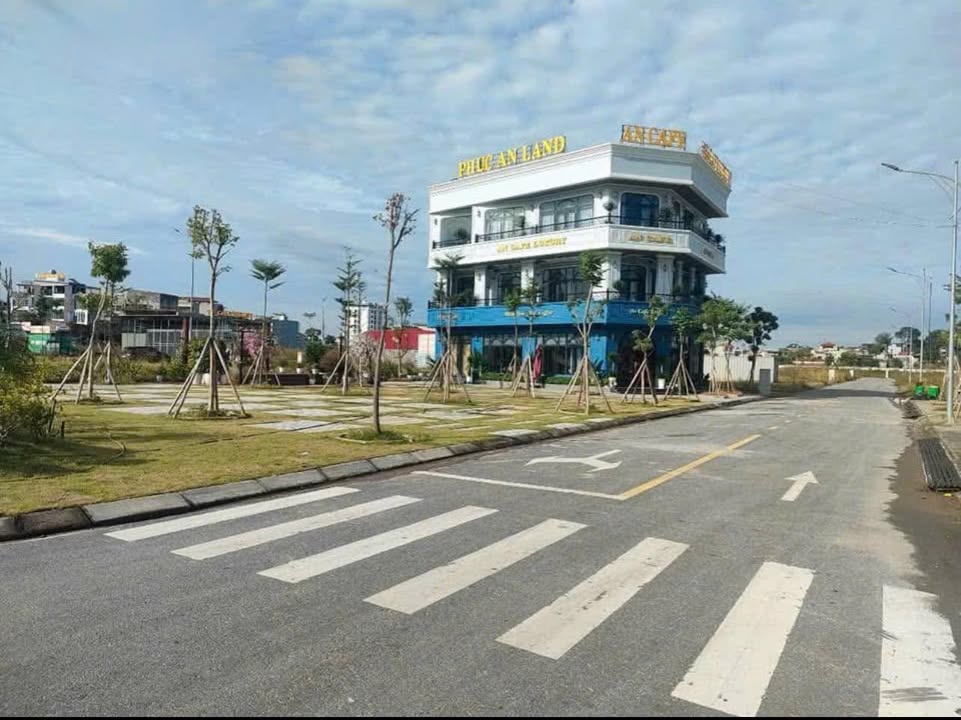 Đất Biệt Thự Bắc Quang Châu 300m² giá 10 tỷ - Hướng công viên thoáng mát!