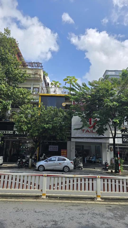 Nhà phố thương mại Hoàng Liên Lào Cai 130m² giá 6 tỷ - Địa điểm kinh doanh lý tưởng!