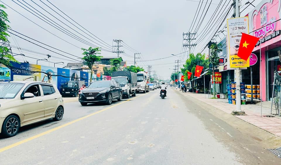 Đất thổ cư Tân Đông Hiệp 150m² giá 2.6 tỷ - Đường liên huyện thông thoáng!