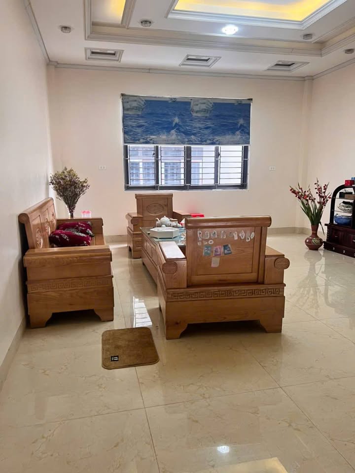 Nhà phố Lê Trọng Tấn, Hoàng Đồng 87m² giá 3 tỷ - Sẵn sàng vào ở với nội thất đầy đủ!