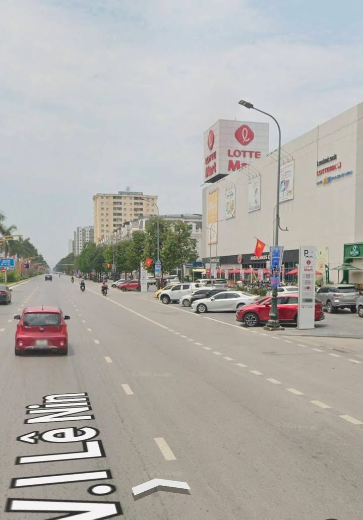 Cho thuê nhà lối 2 Lê Nin 180m² giá 35 triệu - Thiết kế hiện đại, tiện nghi!