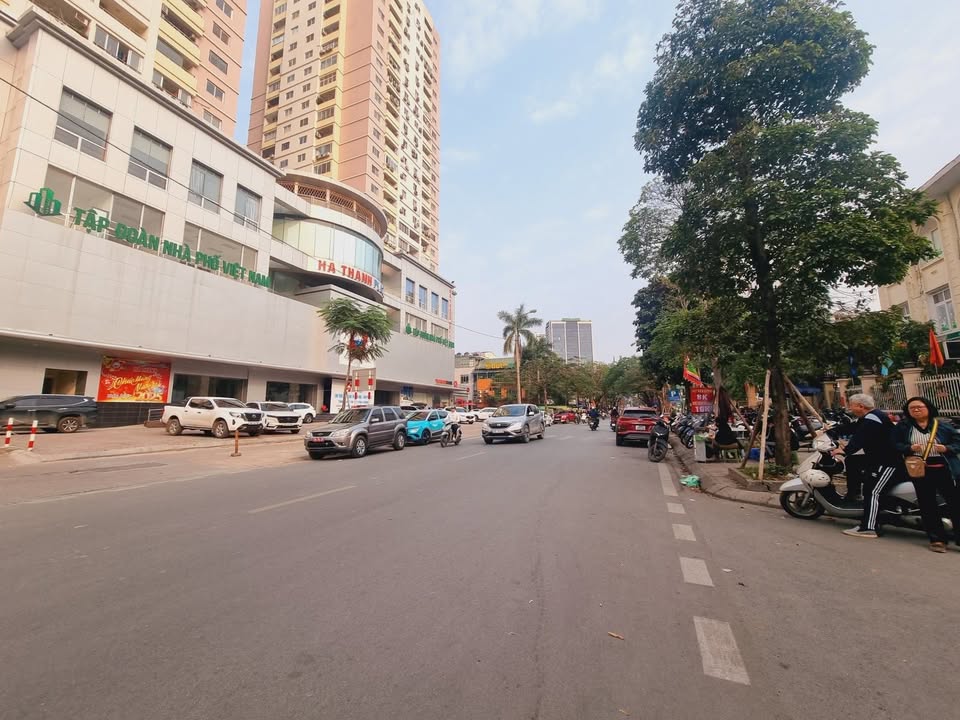 Căn hộ cho thuê Đống Đa 250m² giá 79 tỷ - Doanh thu ổn định 5 tỷ/năm!