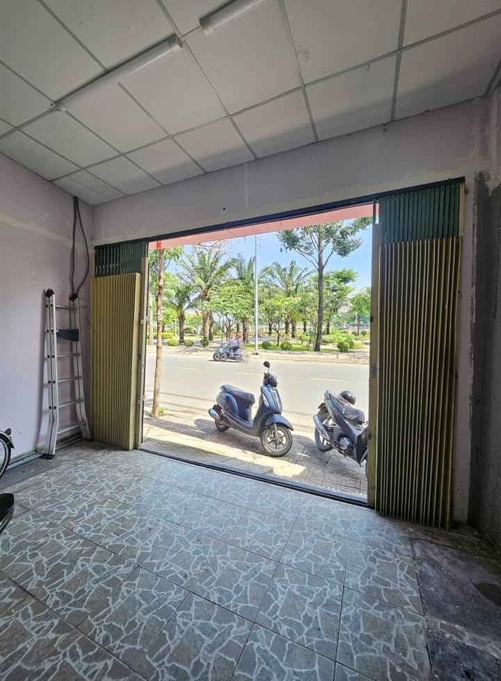 Mặt tiền cho thuê tại Xô Viết Nghệ Tĩnh, Bình Thạnh - Khu vực kinh doanh sầm uất!