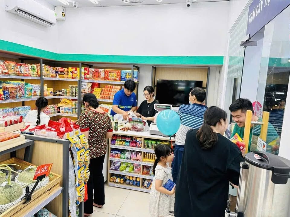 Nhà mặt tiền cho thuê tại đường Cách Mạng Tháng Tám, Quận 3 - Diện tích 76m² giá chỉ 40 triệu/tháng!