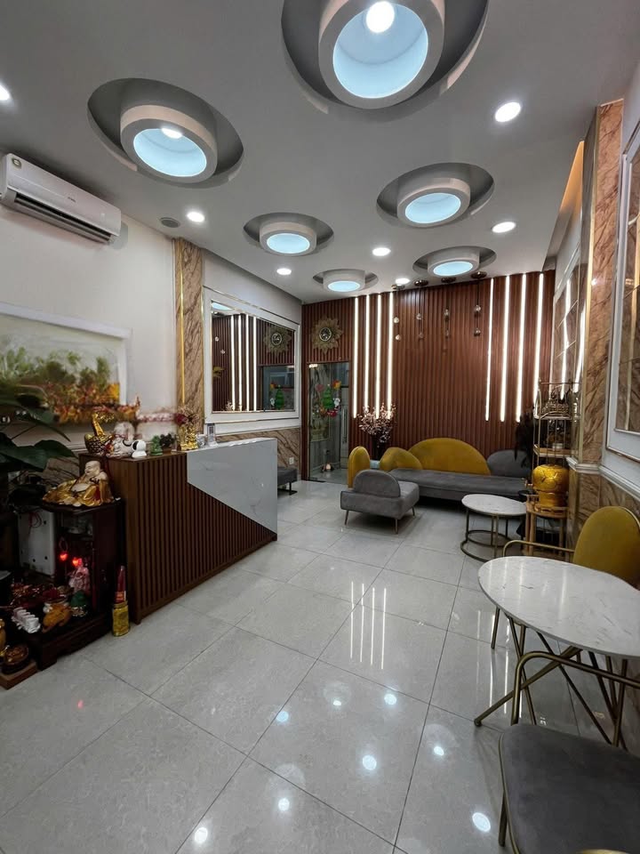 Mặt bằng kinh doanh cho thuê mặt tiền Đỗ Xuân Hợp, phường Phước Long B, quận Thủ Đức - Diện tích 80m², giá 23 triệu/tháng!