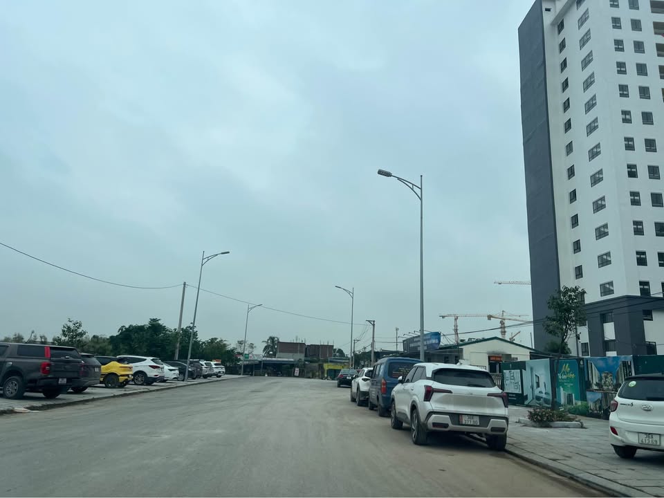 Căn hộ Chung cư Quảng Thành 55m² giá thỏa thuận - Hướng Đông, chính chủ