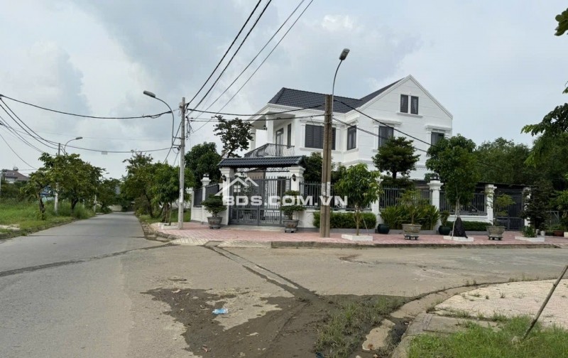 Đất xây biệt thự KDC Cotec Nhà Bè 200m² giá 9.2 tỷ - Cơ hội đầu tư tuyệt vời!