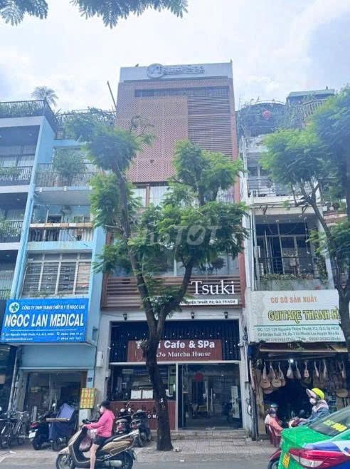 Cho thuê nhà Mặt Tiền đường Cách Mạng Tháng Tám 125m² - Kinh doanh đa ngành nghề