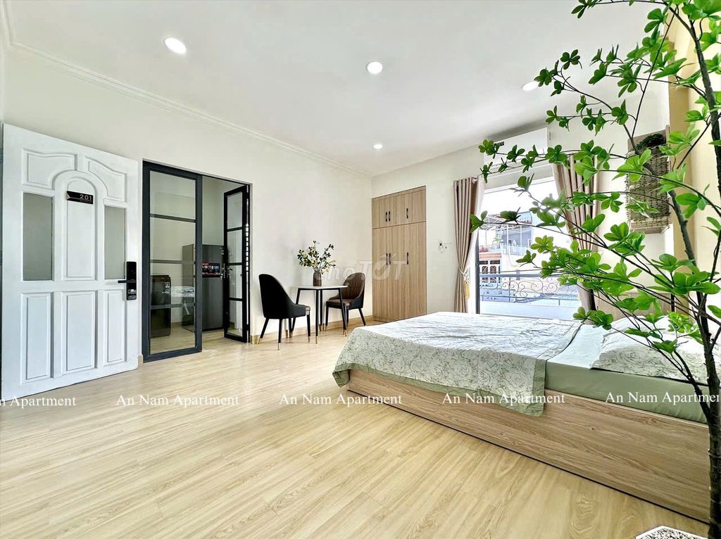 Căn hộ 1PN Balcony 40m² giá 7.8 triệu - Nhà mới full nội thất ngay Lê Quang Định!