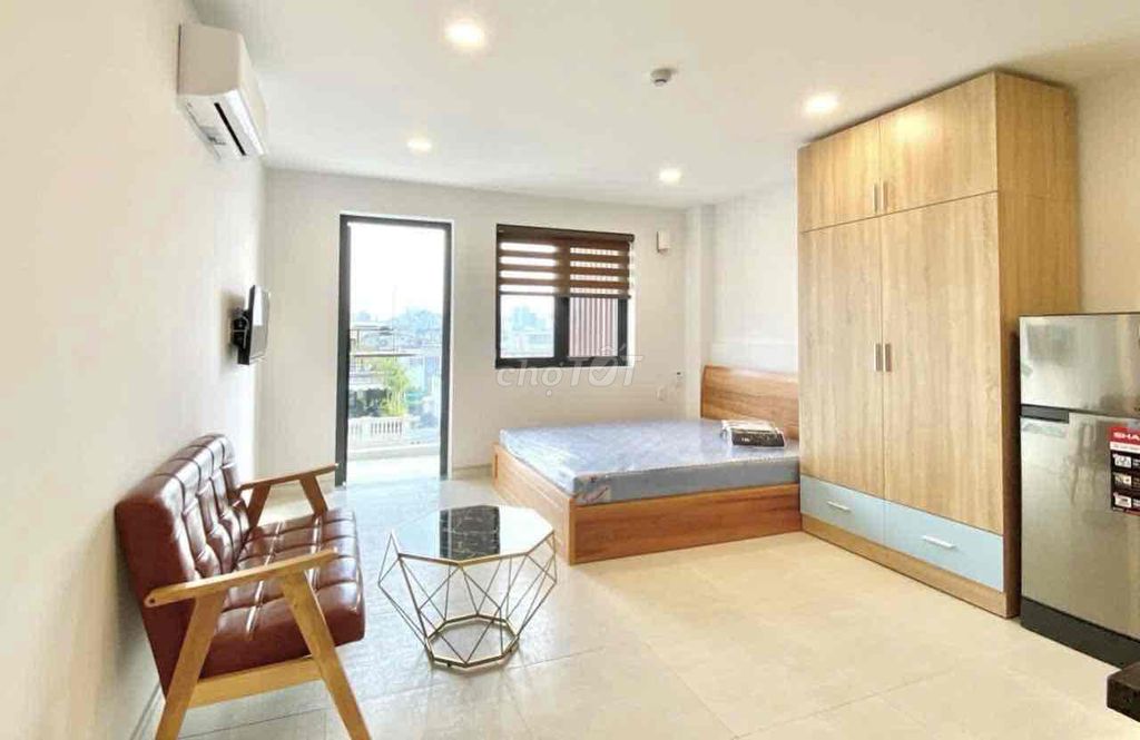 Phòng studio Tân Kiểng 25m² giá 6.5 triệu - Ban công rộng rãi, full nội thất!