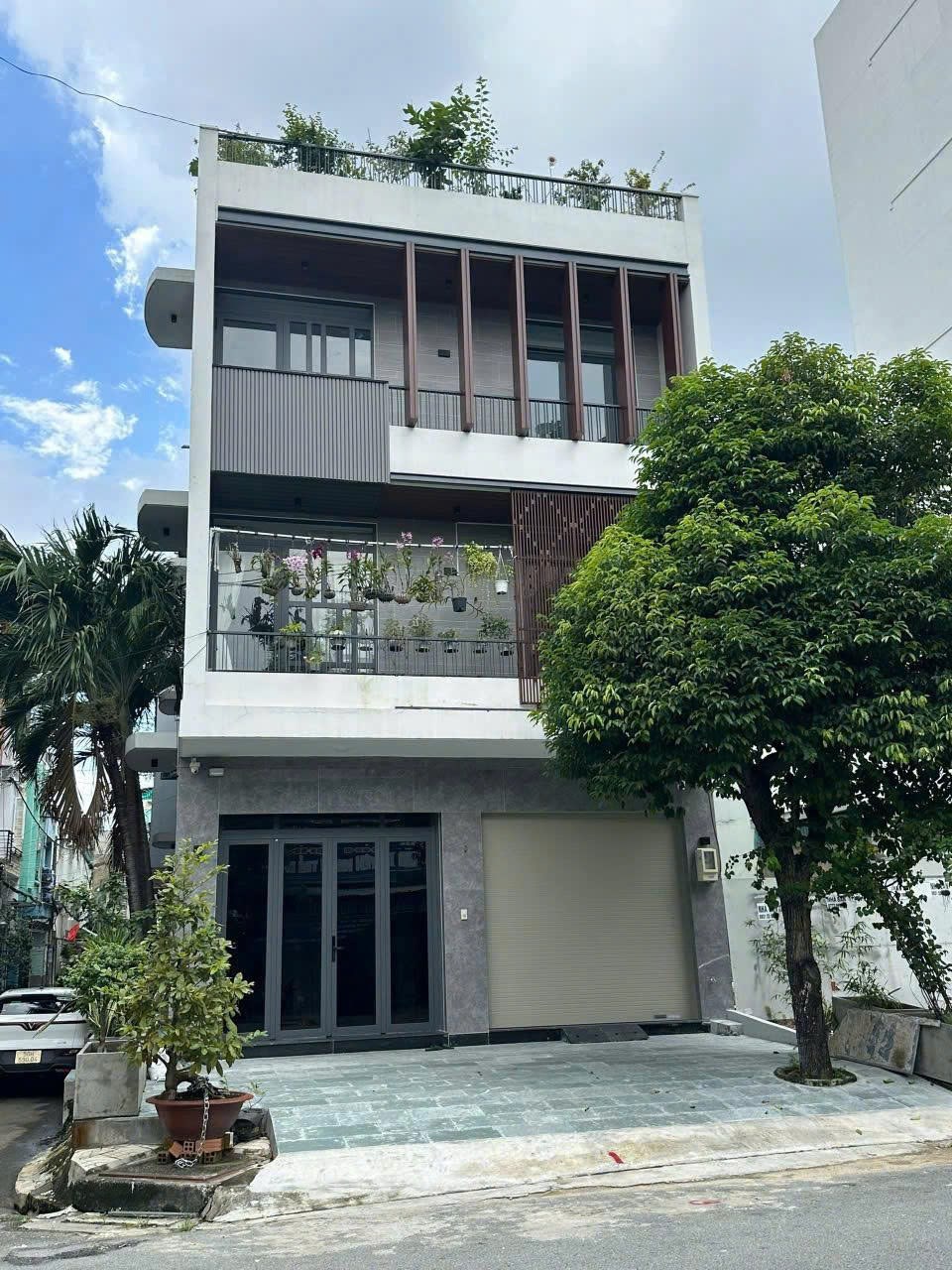 Bán nhà góc 2 mặt tiền tại Tân Quý, Tân Phú 116m² - Cơ hội đầu tư vàng!