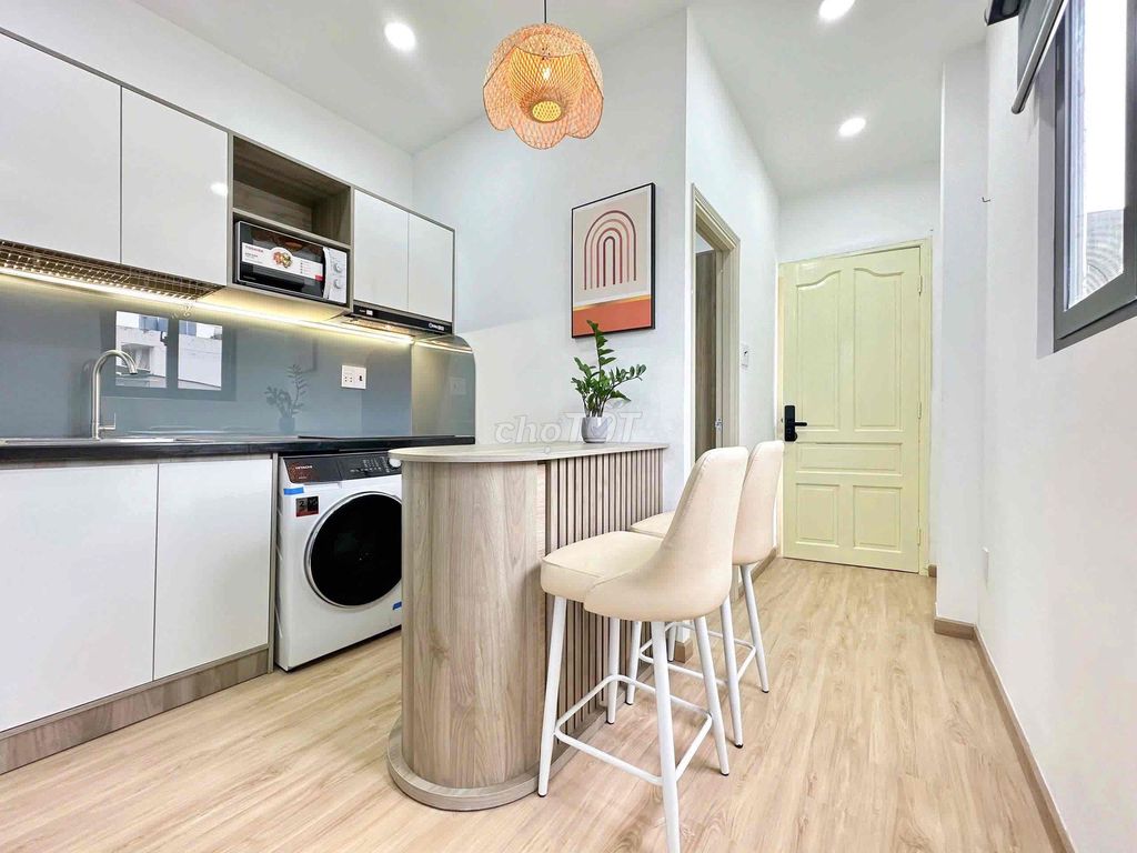 Căn hộ 2PN 1PK Lê Văn Sỹ Quận 3 45m² giá 10.5 triệu - Giảm giá 300k cho 2 tháng đầu!