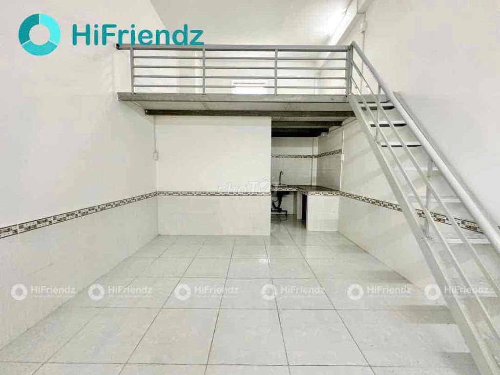 Phòng trọ giá rẻ 35m² gác cao tại Lê Văn Việt - An ninh tuyệt đối!