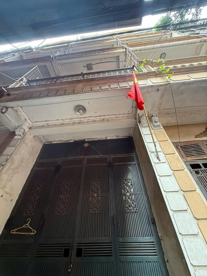 Nhà riêng Xuân Đỉnh 28m² giá 4.5 tỷ - Khu phân lô dân trí cao, ô tô tránh thoải mái!