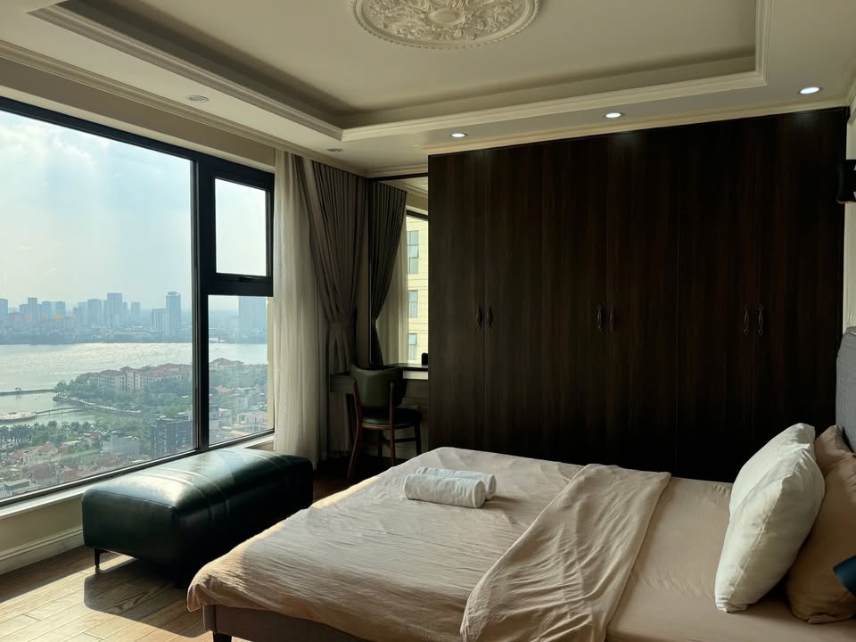 Căn hộ 3PN HD' Le Roi Soleil 110m² - View Hồ Tây, nội thất đầy đủ