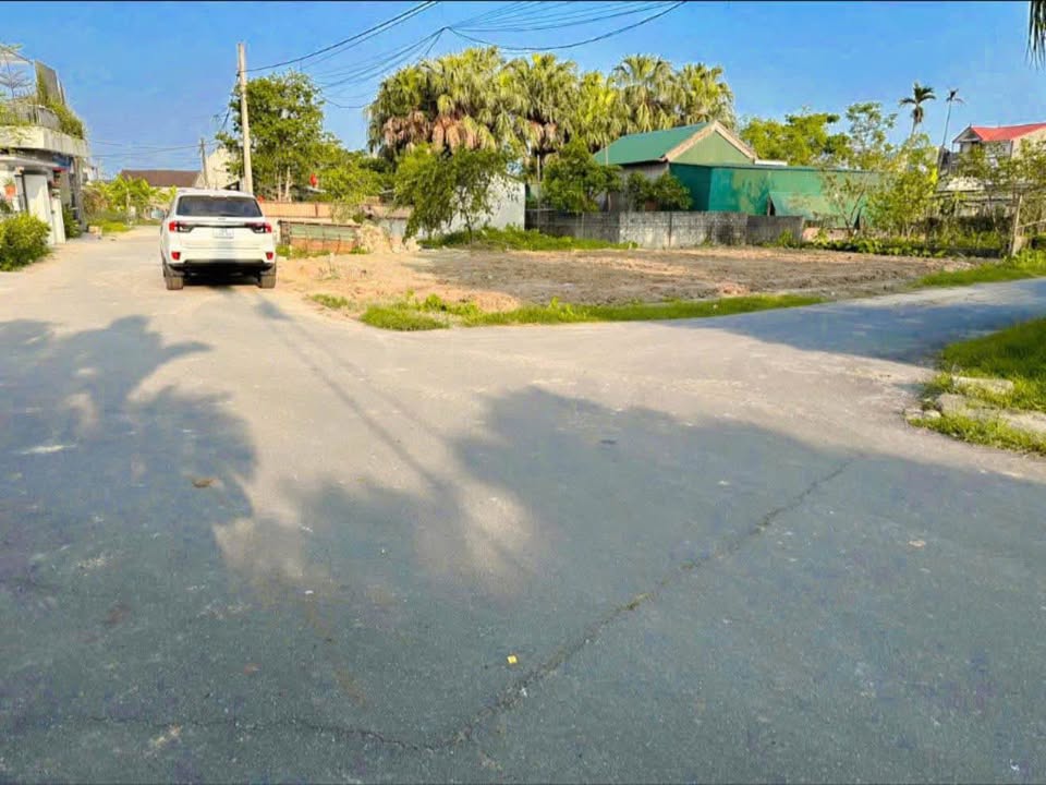 Đất 2 mặt tiền Hồng Hà, Trần Phú, 124m² - Mặt tiền thông thoáng, giá chỉ 2.3 tỷ!