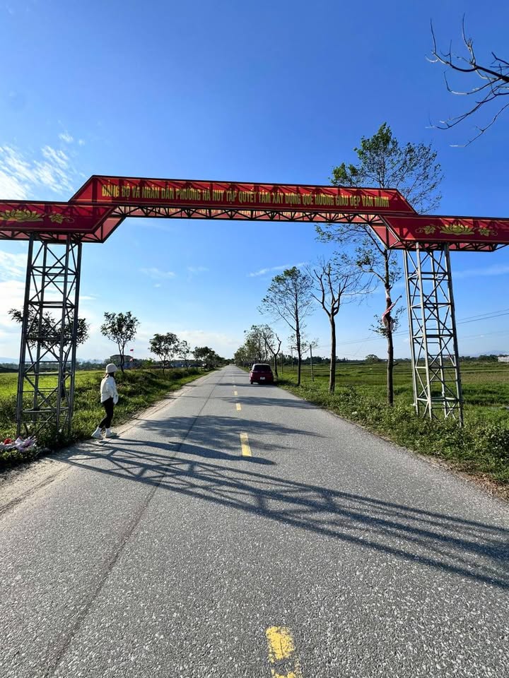 Lô đất tái định cư Thạch Đài 100m² giá 2.3 tỷ - Mặt tiền kinh doanh sầm uất!