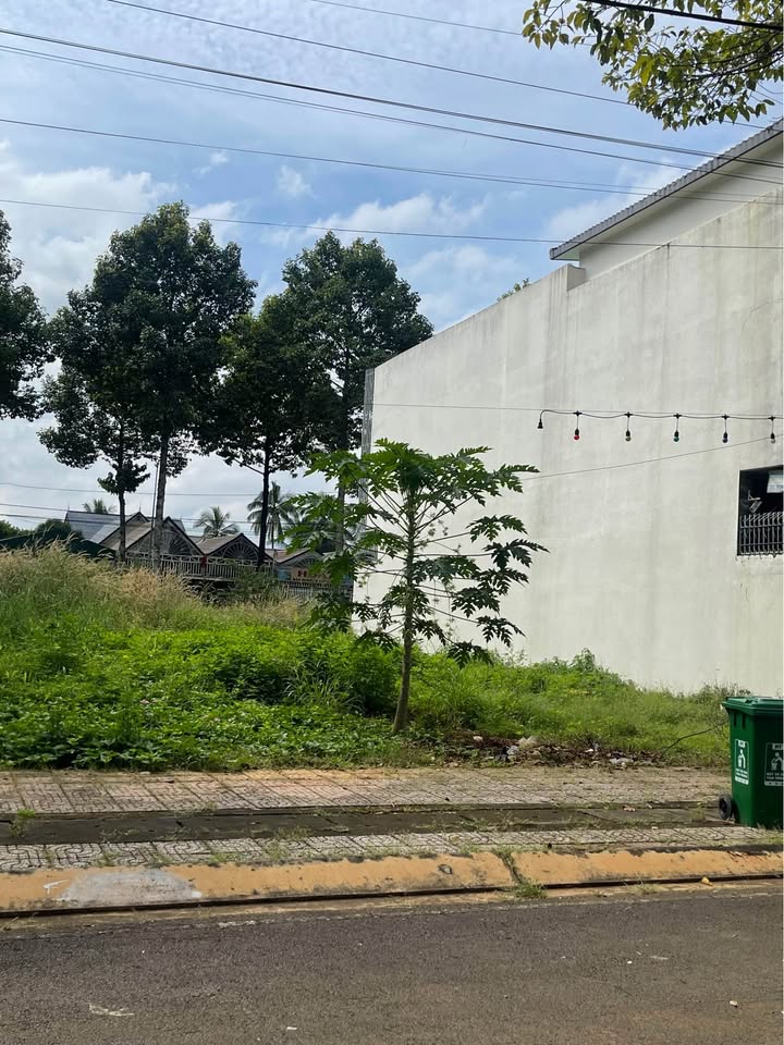 Đất nền Bảo Vinh 600m² giá 950 triệu - Hai mặt tiền, sổ đỏ chính chủ!