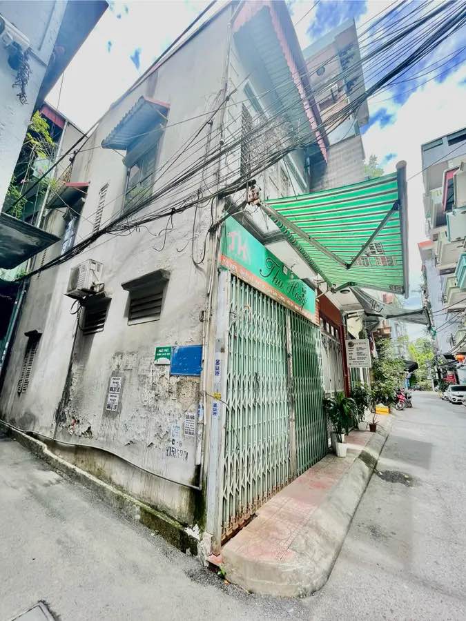 Nhà Mặt Phố Văn Quán, Hà Đông 25m² giá 7 tỷ - Lô góc sầm uất!