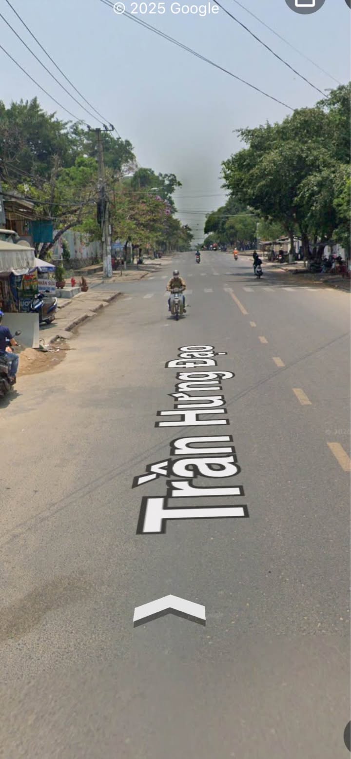 Nhà mặt tiền Trần Hưng Đạo, Kon Tum 99m² giá 3.7 tỷ - Pháp lý rõ ràng!