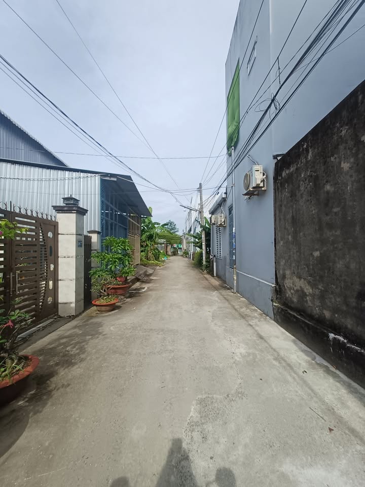 Nhà góc 2 mặt tiền Trần Quang Diệu, An Thới, 72m² giá 2.05 tỷ - Đầu tư sinh lời!