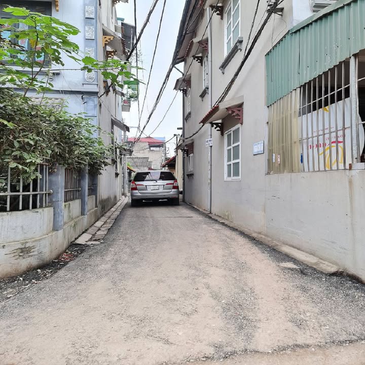 Đất nền Đa Tốn, Gia Lâm 72m² giá 5 tỷ - Sổ đỏ chính chủ, giao dịch nhanh!