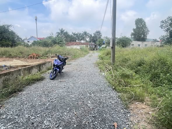 Đất thổ cư Phú Chánh Tân Uyên 940m² giá 5 tỷ - Cơ hội đầu tư hiếm có!