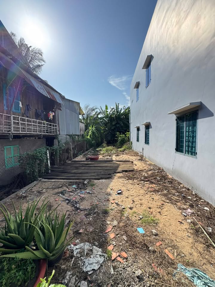 Đất nền đường Nguyễn Thị Định 210m² giá 1 tỷ - Khu vực tiềm năng đầu tư!