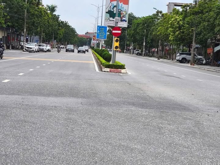 Đất thổ cư 100m² mặt đường Lê Hồng Phong, Vĩnh Yên, giá 6 tỷ - Cơ hội đầu tư tuyệt vời!