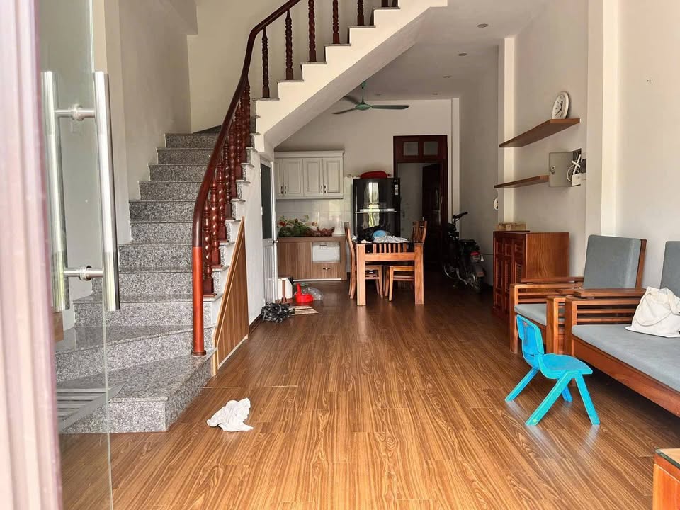 Nhà riêng Vân Côn, Hoài Đức 51m² giá 5 tỷ - Ô tô đỗ cửa, nhà đẹp