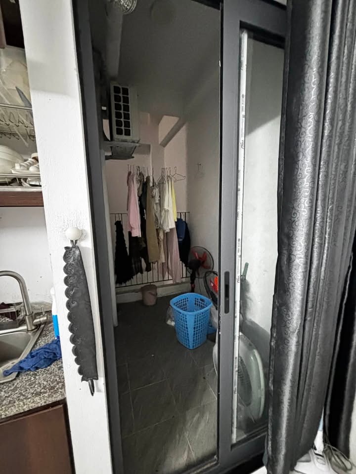 Phòng cho thuê khu BL Triều Khúc 24m² giá 4.1 triệu - Full nội thất, ô tô đỗ cửa!