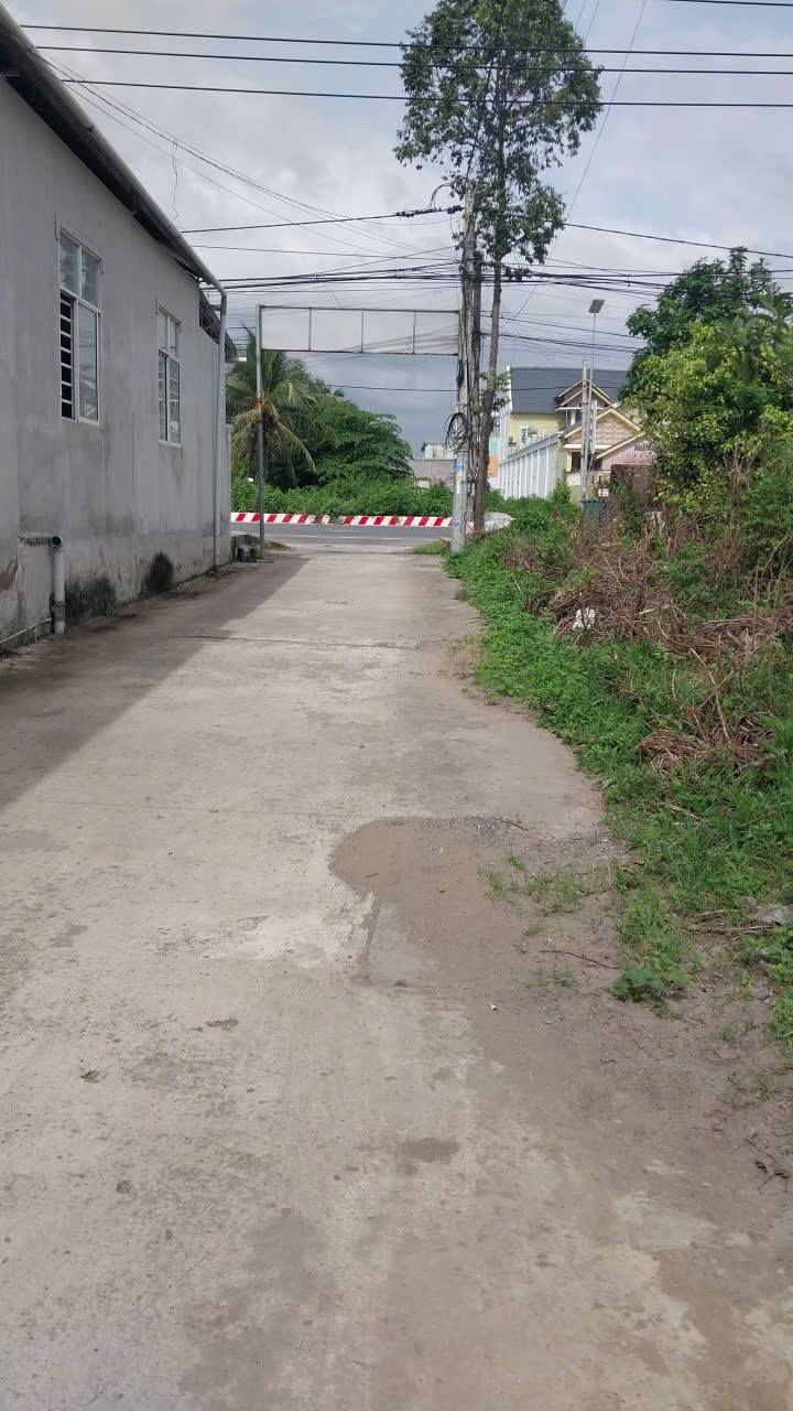 Nhà 1 Trệt 1 Lầu Mặt Tiền Hẻm 4m - Giá 1 Tỷ Tại Trà Vinh - Cơ Hội Vàng Cho Gia Đình Bạn!