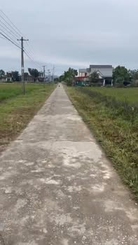 Nhà 2 tầng Quảng Yên 180m² giá 1.3 tỷ - Sẵn sàng vào ở ngay!