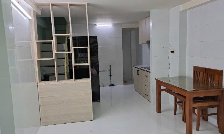 Nhà 3 Tầng Phường 10 Quận 10 Diện Tích 27m² Giá 4.9 Tỷ - Sổ Đẹp Sẵn Sàng Vào Ở!