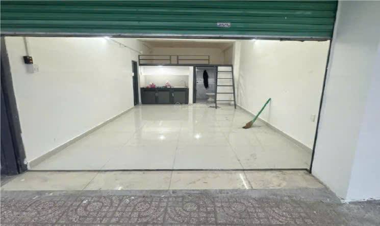 Nhà mặt tiền kinh doanh tại Hiệp Thành, Thủ Dầu Một - Diện tích 132m², giá chỉ 15 triệu/tháng!