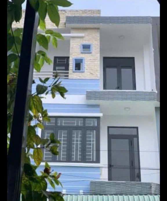 Nhà bán 1 trệt 2 lầu chợ Long Thọ, Nhơn Trạch 80m² - Giá đầu tư hấp dẫn!