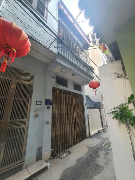 Đất và Nhà Cấp 4 Ngô Quyền, La Khê 48m² giá 10.5 tỷ - Ô tô vào tận nơi!